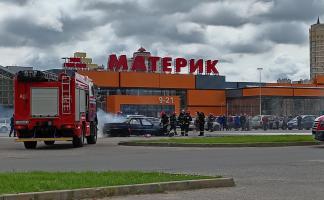 Фотофакт: В Витебске горел автомобиль